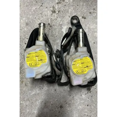 Toyota Hilux 2021-2025 Model 2GD Çıkma Orjinal Emniyet Kemeri