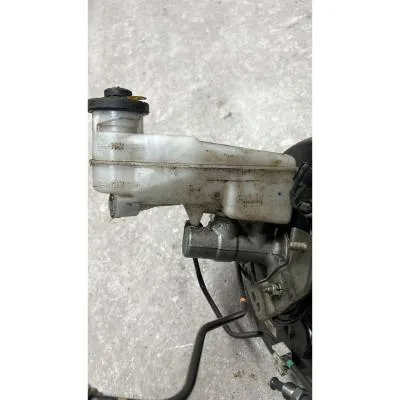 Toyota Hilux 2018-2025 Model  Çıkma Orjinal 2GD Üst Fren Merkezi