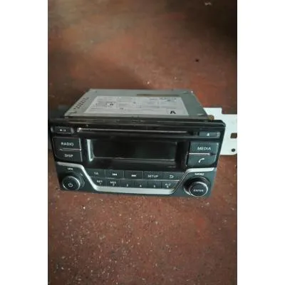 Nissan Navara 2016-2023 Model Çıkma orjinal Cd Çalar