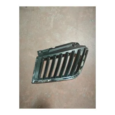 Mitsubishi L200  Euro 4 200-2011 Model Çıkma Orjinal Ön Panjur 