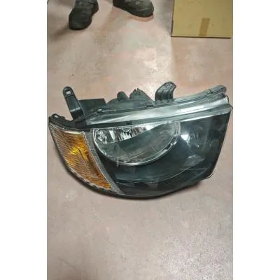 Mitsubishi L200   Euro 4 2007-2011 Model  Ön Far