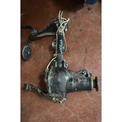 Mitsubishi L200 2007-2018 Model Çıkma Orjinal 4x4 Ön Arazi Defransiyeli