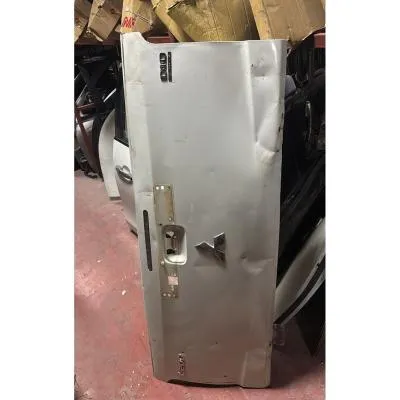 Mitsubishi L200 2016-2019 Model Çıkma Orjinal Bagaj Kapağı Mitsubishi