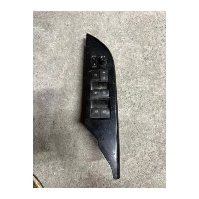 toyota hilux dörtlü cam düğmesi