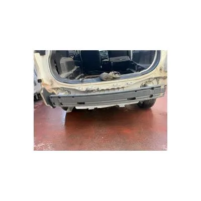 nissan xtrail arka tampon demiri