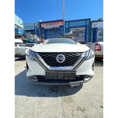 NİSSAN QASHQAİ 2021-2024 MODEL ÖN TAMPON ORİJİNAL ÇIKMA