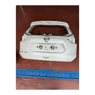 nissan xtrail bagaj kapağı 