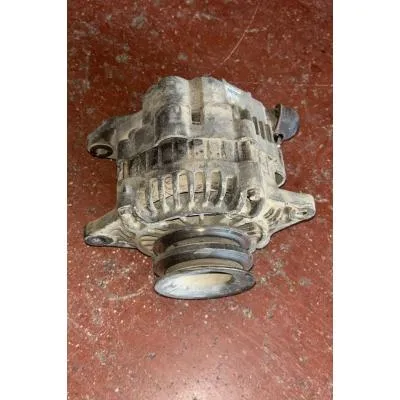 Nissan Skystar 2003-2008 Çıkma Orjinal Yd25 Şarz Dinamosu