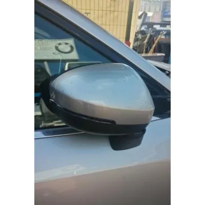 Nissan Qashqai Çıkma Orjinal 2024 Model Sağ Dış Dikiz Aynası