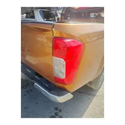 Nissan Navara Çıkma Orjinal 2018-2023 Model Sağ Arka Stop