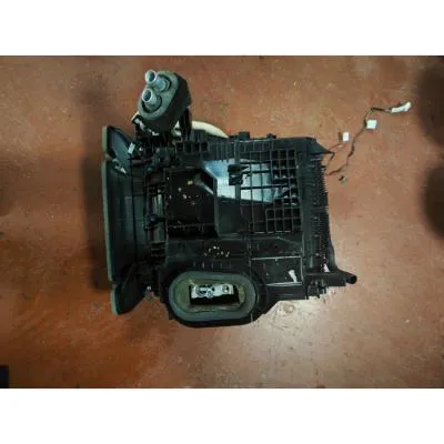 Toyota hilux çıkma orjinal 2023 model kalorifer kutusu