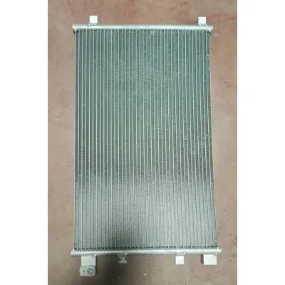 Nissan Qashgai Yeni 2006-2010 1,5 Dizel Klima Radyatörü