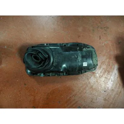 Toyota hilx çıkma orjinal şanzıman üst plastik