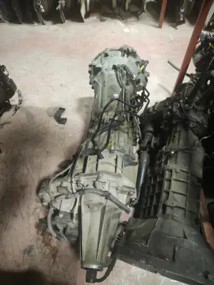 Nissan Navara Çıkma orjinal 4x4 2010-2014 Model Otomatik Şanzıman Nissan