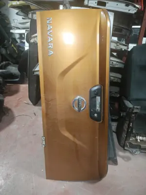 Nissan Navara Çıkma Orjinal 2016-2023 Model Arka Bagaj Kapağı Nissan