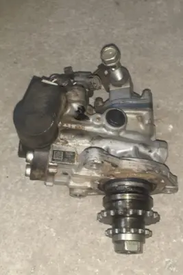 Toyota Hilux çıkma Orjinal 2GD Motor 2015-2023 Model Mazot Pompası Toyota