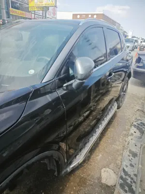 Nissan Qashqai Çıkma Orjinal 2024 Model J12 Kasa  Ön Siyah Sağ Kapı
