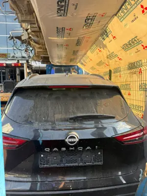 nissan qashqai 2023-2025 model bagaj kapağı orijinal çıkma
