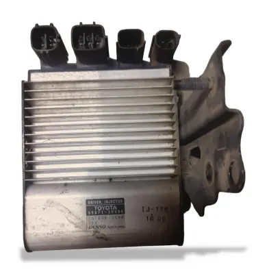 Toyota Hilux 2012-2015 Enjektör Beyni 8987120080