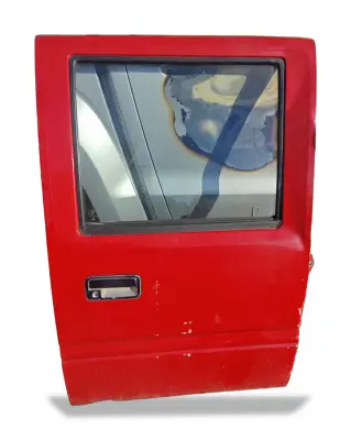 Isuzu TFR 1994-2004 Çıkma Sol Arka Kapı Kırmızı