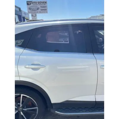 Nissan Qashqai Çıkma Komple Sol Arka Kapı - 2023