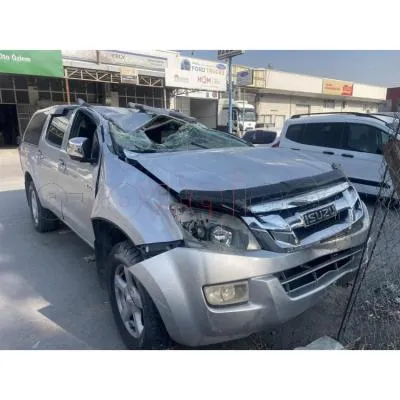 Isuzu Dmax Euro 5 Kasa Çıkma Parçaları
