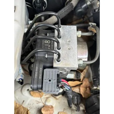 Toyota Hilux Çıkma Orjinal 2023 model Abs Beyni