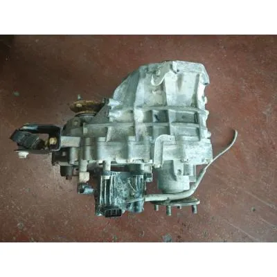 Mitsubishi L200 Çıkma Orjinal 4x4 2016-2023 Arazi Şanzımanı