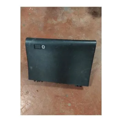 Toyota Hilux  2023 Model Çıkma Orjinal   4x4  Torpido Kapağı