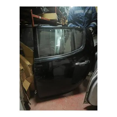 Mitsubishi L200 2007-2015 Model Çıkma Orjinal Sol Arka kapı