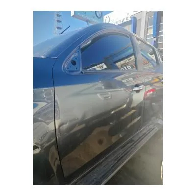 Mitsubishi L200 2015-2023 Model Euro 6 Kasa  Çıkma Orjinal Sol Ön Kapı