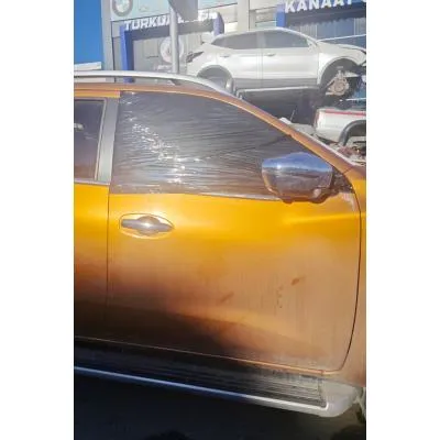 Nissan Navara 2016-2023 Model Euro6 Kasa Çıkma orjinal Sağ Ön Kapı