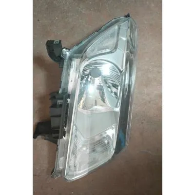 Nissan Navara Euro6 2016-2023 Model Yan Sanayi Yeni Ön Far