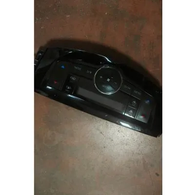 Nissan Navara YS23 Euro 6 2016-2023 Çıkma Orjinal Klima Kontrol Paneli