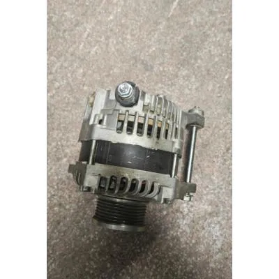 Nissan Navara D40 2010-2013 Euro 5 Yd25 Çıkma Orjinal Şarj Dinamosu