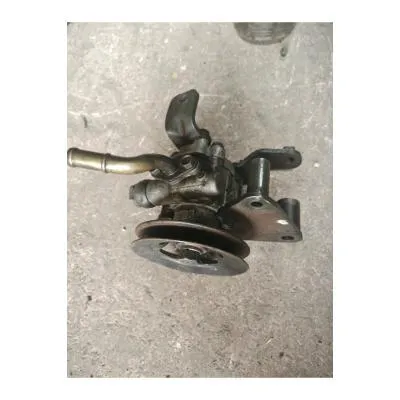 Nissan Skystar 2003-2008 Model Yd 25 Çıkma orjinal 4x4 Direksiyon Pompası