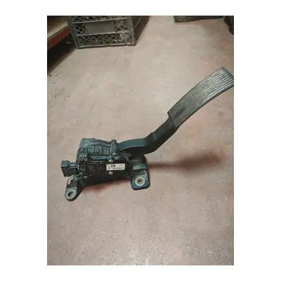 Nissan Navara 2005-2010 Model D40 Kasa Çıkma Orjinal Gösterge Saati