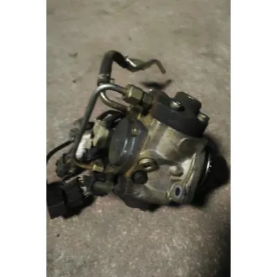 Mitsubishi L200 Euro 6 2015-2020 Model Çıkma Orjinal Mazot Pompası