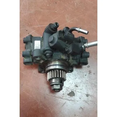 Nissan Navara euro 6 2016-2023 Model YS23 Çıkma Orjinal Mazot Pompası