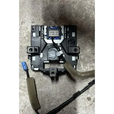 Toyota Hilux 2021-2025 Model 2GD Çıkma Orjinal  GPS Anteni